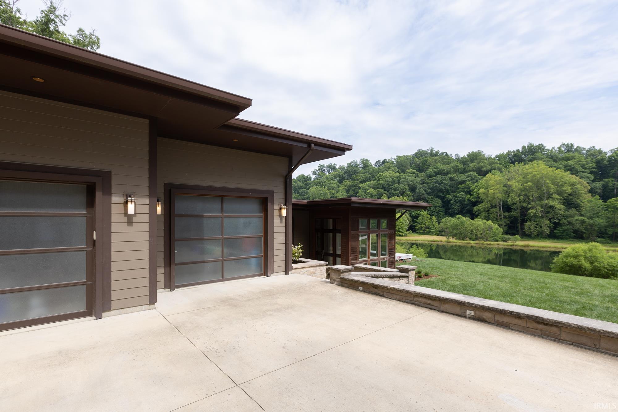 Bloomington, Indiana, 47408, United States, 6 Bedrooms Bedrooms, ,6 BathroomsBathrooms,Residential,Active,1884900