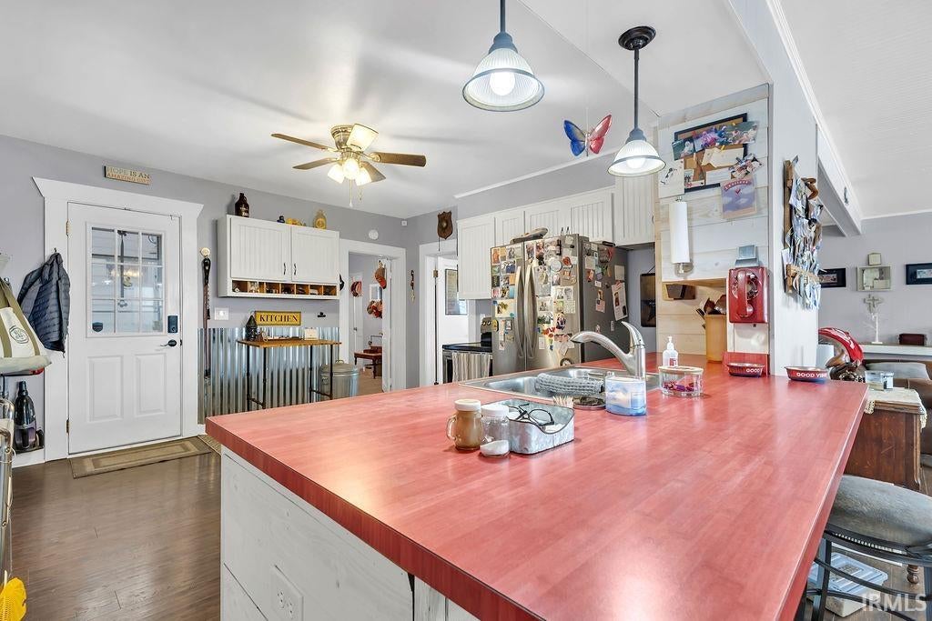 Unionville, Indiana, 47468, United States, 2 Bedrooms Bedrooms, ,2 BathroomsBathrooms,Residential,Active,2001339