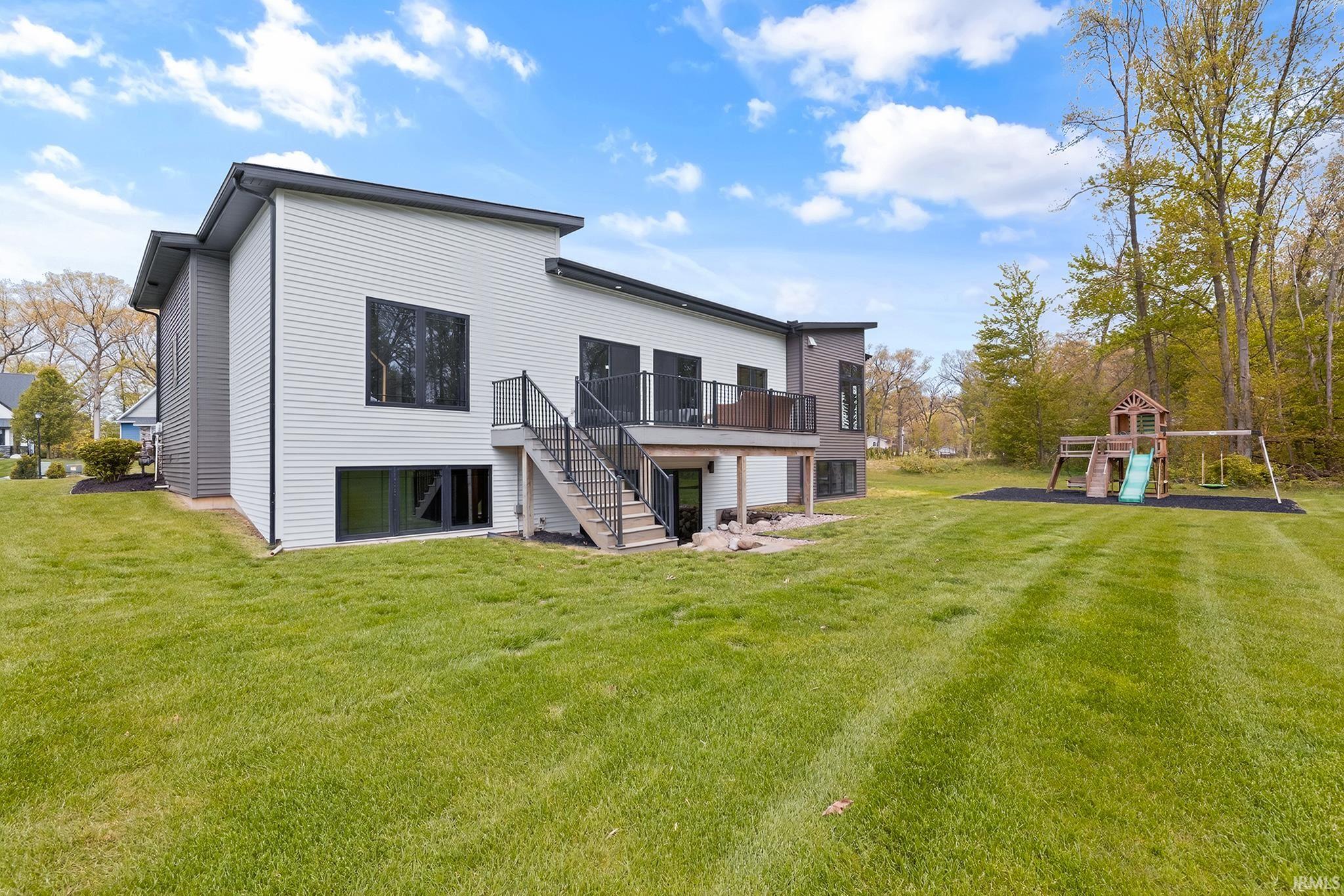 Granger, Indiana, 46530, United States, 4 Bedrooms Bedrooms, ,4 BathroomsBathrooms,Residential,Active,2045381
