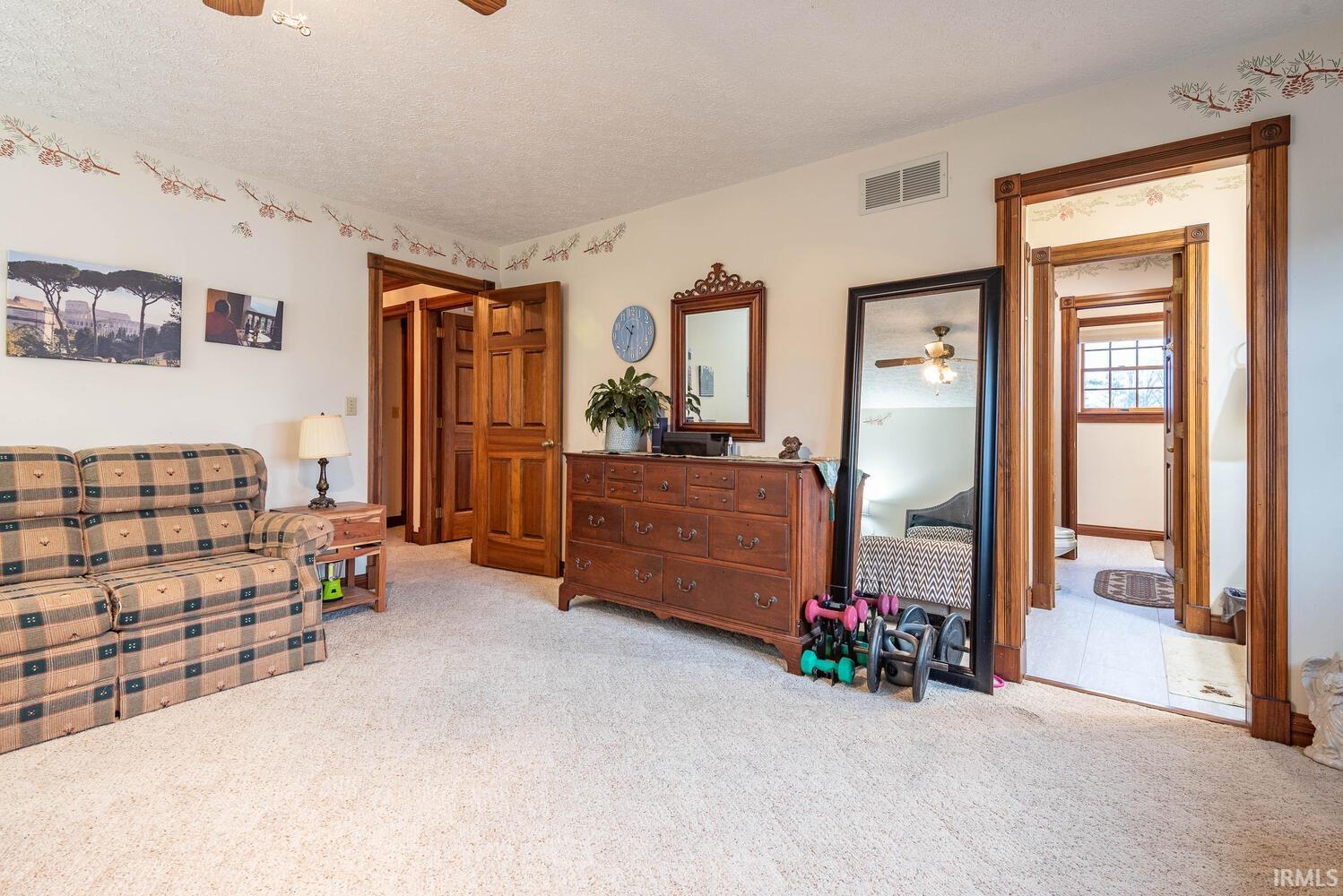 Heltonville, Indiana, 47436, United States, 4 Bedrooms Bedrooms, ,3 BathroomsBathrooms,Residential,Active,2011433