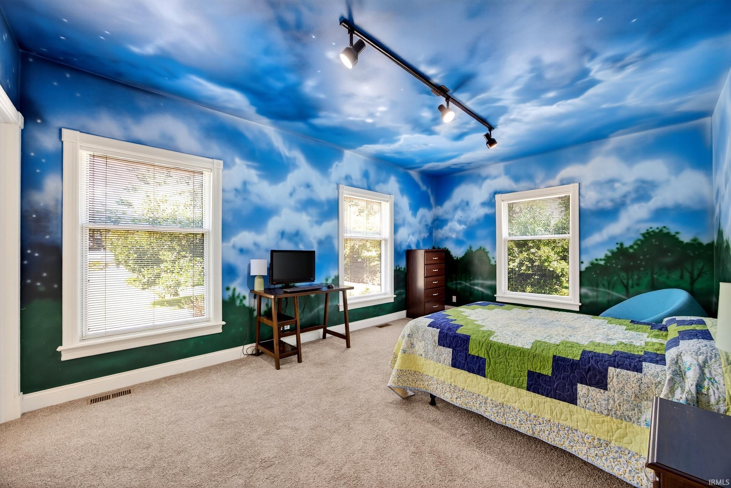 Bloomington, Indiana, 47408, United States, 4 Bedrooms Bedrooms, ,5 BathroomsBathrooms,Residential,Active,1943779