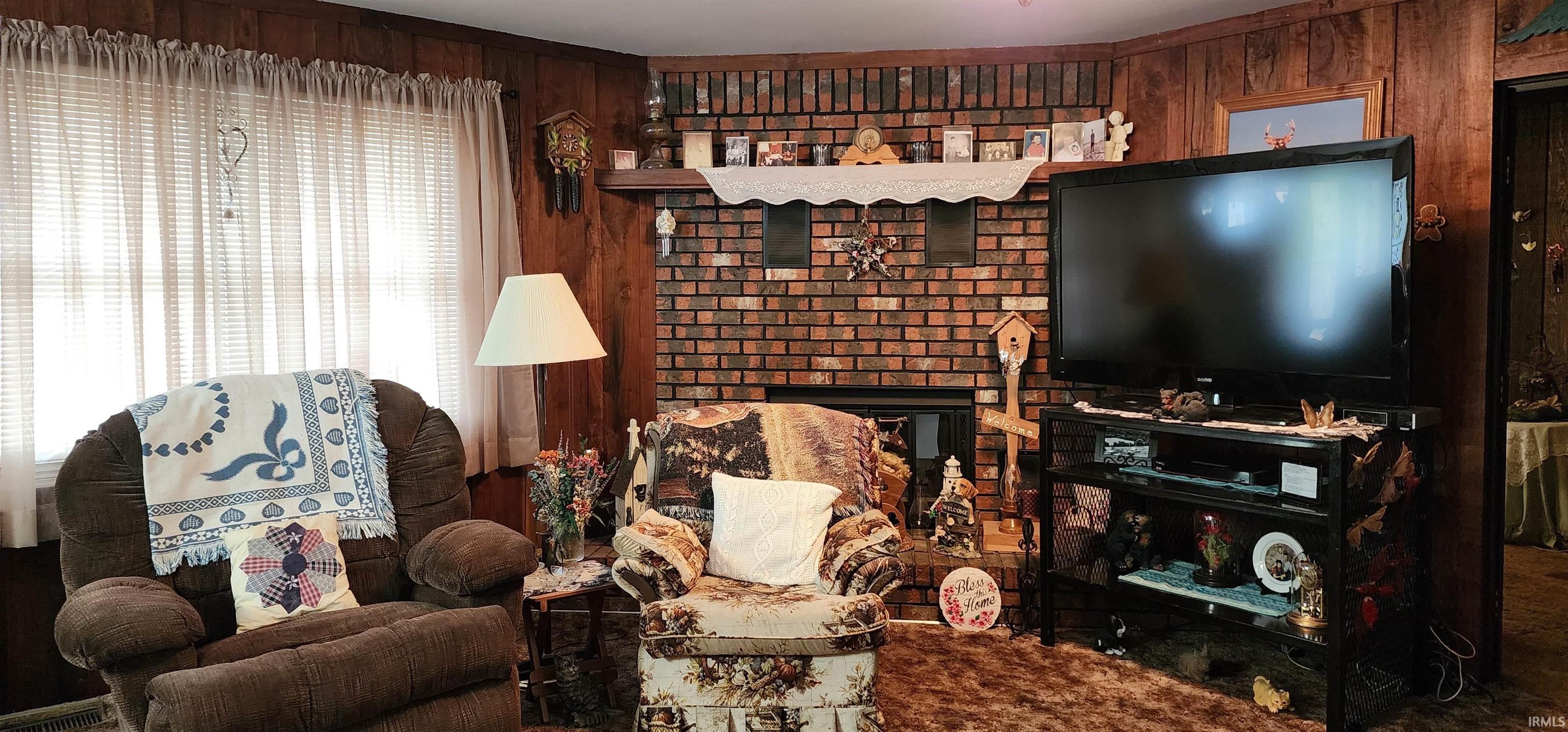 Washington, Indiana, 47501, United States, 2 Bedrooms Bedrooms, ,2 BathroomsBathrooms,Residential,Active,1952284