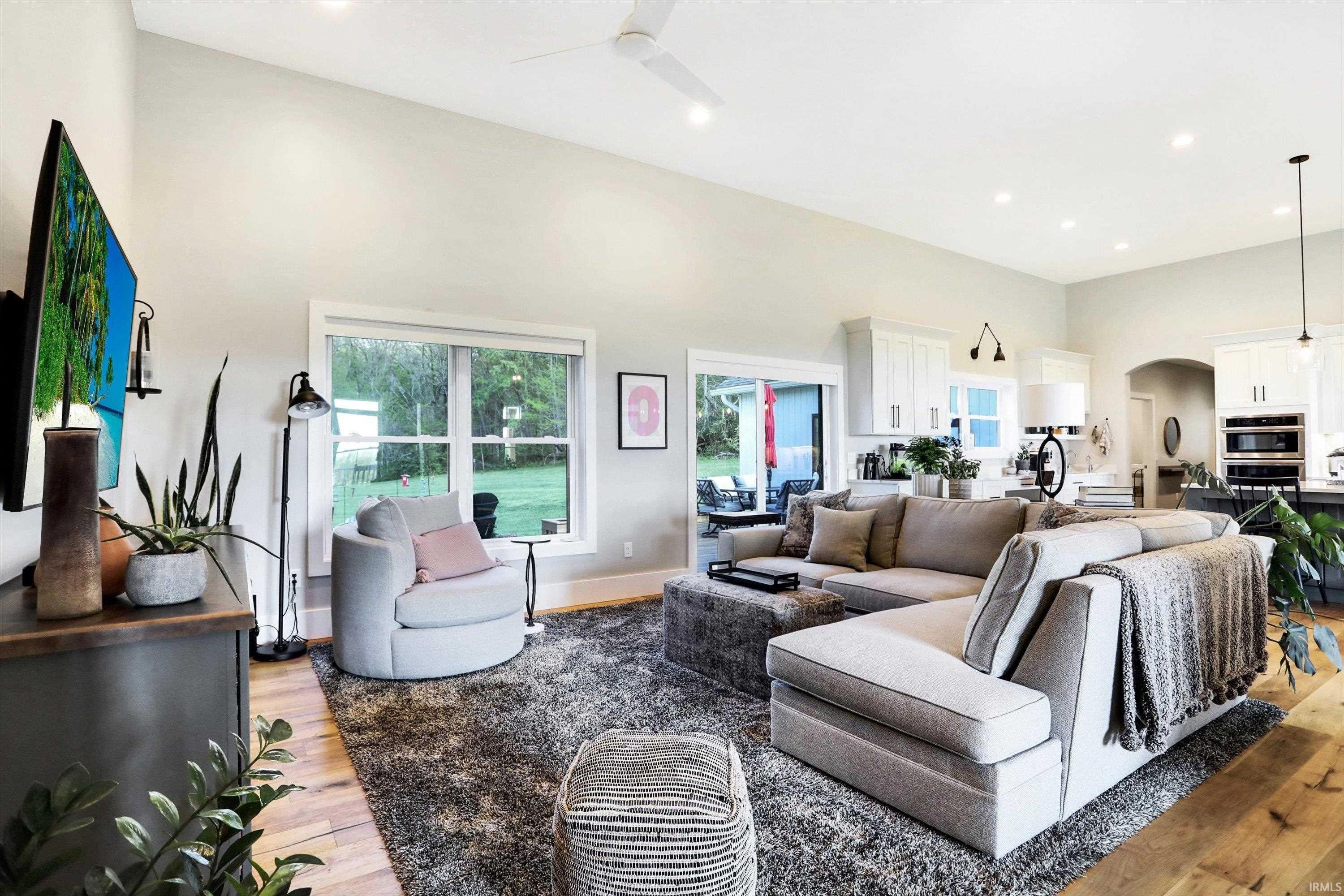 Bloomington, Indiana, 47404, United States, 3 Bedrooms Bedrooms, ,3 BathroomsBathrooms,Residential,Active,2010182