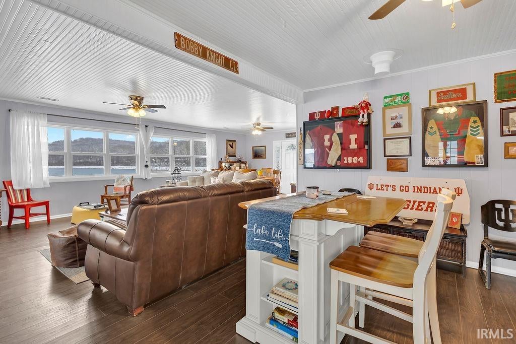 Unionville, Indiana, 47468, United States, 2 Bedrooms Bedrooms, ,2 BathroomsBathrooms,Residential,Active,2001339