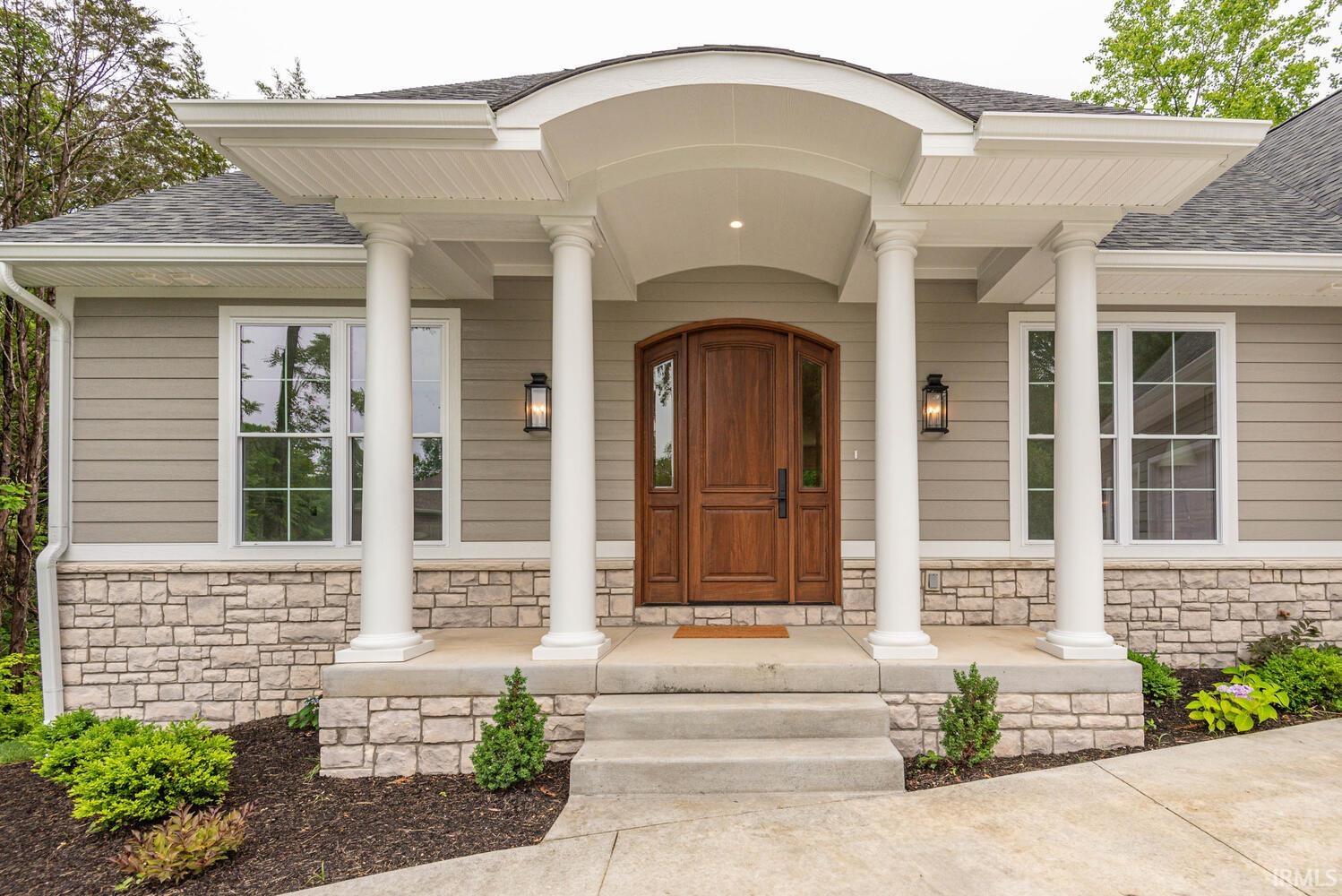 Bloomington, Indiana, 47404, United States, 3 Bedrooms Bedrooms, ,3 BathroomsBathrooms,Residential,Active,1936454