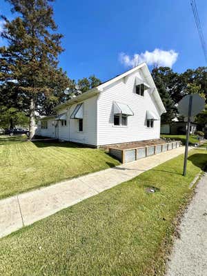 422 W ELM ST, HARTFORD CITY, IN 47348, photo 2 of 28