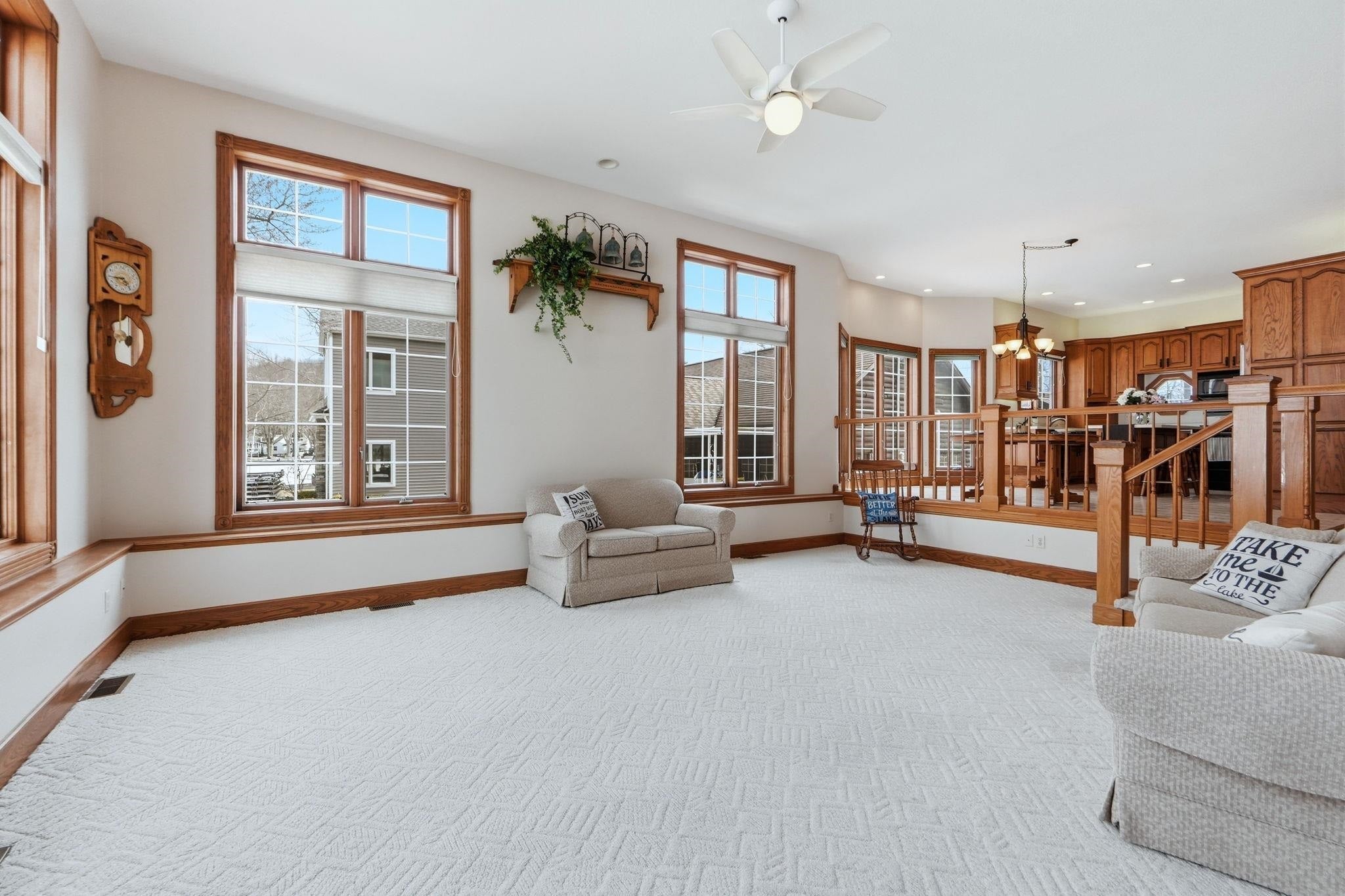 Angola, Indiana, 46703, United States, 5 Bedrooms Bedrooms, ,5 BathroomsBathrooms,Residential,Active,2018463