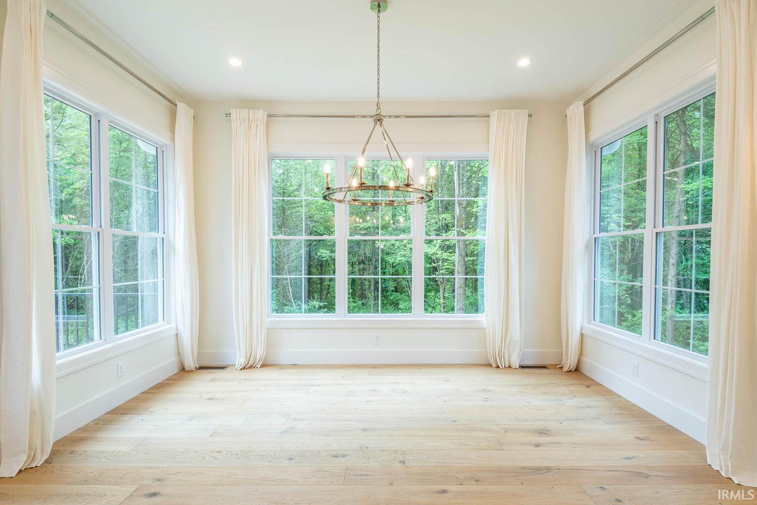 Bloomington, Indiana, 47404, United States, 3 Bedrooms Bedrooms, ,3 BathroomsBathrooms,Residential,Active,1936454