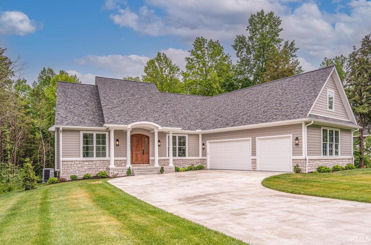 Bloomington, Indiana, 47404, United States, 3 Bedrooms Bedrooms, ,3 BathroomsBathrooms,Residential,Active,1936454