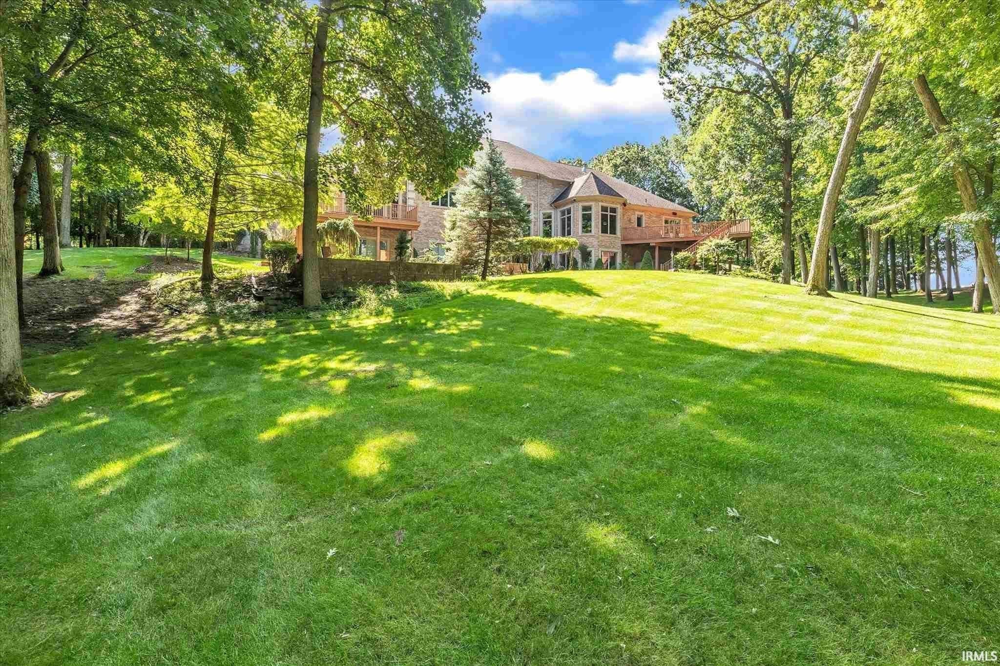 South Bend, Indiana, 46628, United States, 6 Bedrooms Bedrooms, ,8 BathroomsBathrooms,Residential,Active,1929928