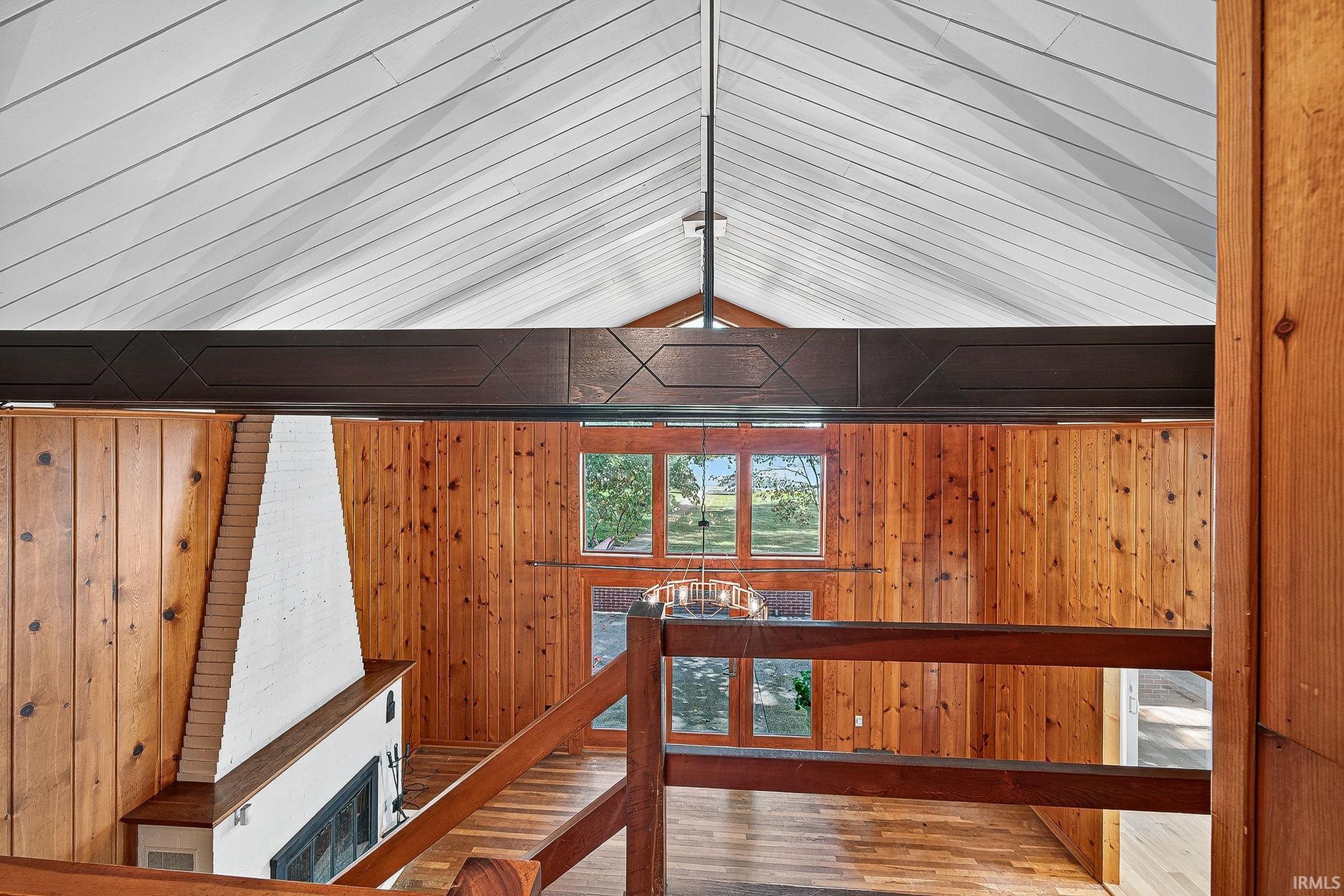 Leesburg, Indiana, 46538, United States, 3 Bedrooms Bedrooms, ,2 BathroomsBathrooms,Residential,Active,1965810