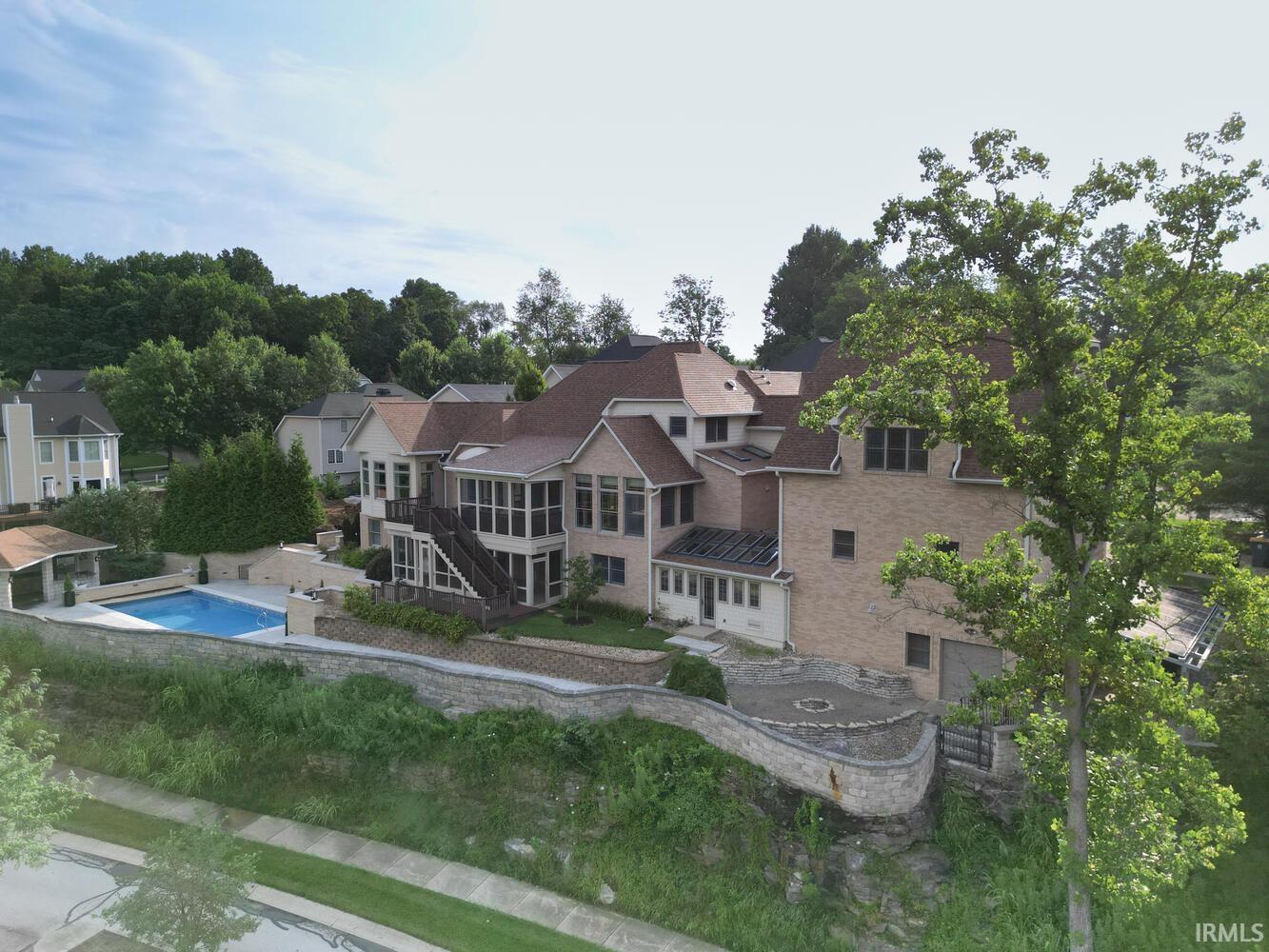 Bloomington, Indiana, 47401, United States, 6 Bedrooms Bedrooms, ,6 BathroomsBathrooms,Residential,Active,1892630