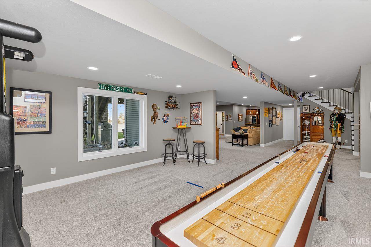 Elkhart, Indiana, 46514, United States, 4 Bedrooms Bedrooms, ,4 BathroomsBathrooms,Residential,Active,2041446