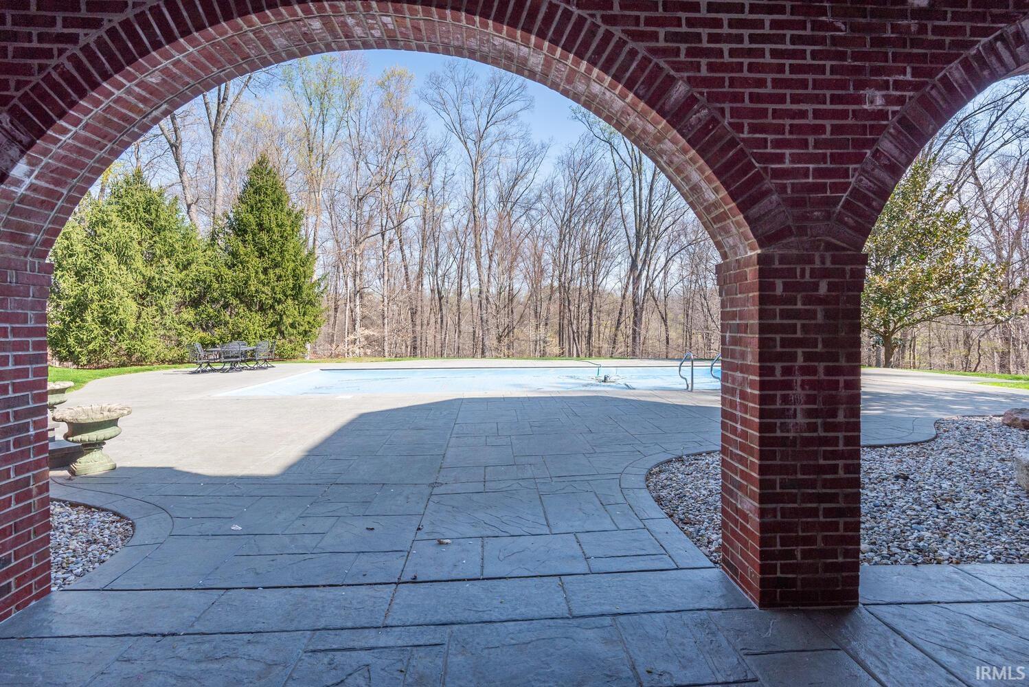 Bloomington, Indiana, 47401, United States, 5 Bedrooms Bedrooms, ,6 BathroomsBathrooms,Residential,Active,1787146