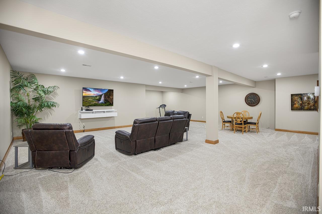 Bristol, Indiana, 46507, United States, 3 Bedrooms Bedrooms, ,3 BathroomsBathrooms,Residential,Active,1839741