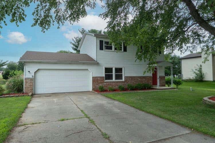 52043 JUSTINE DR, SOUTH BEND, IN 46628, photo 1 of 35