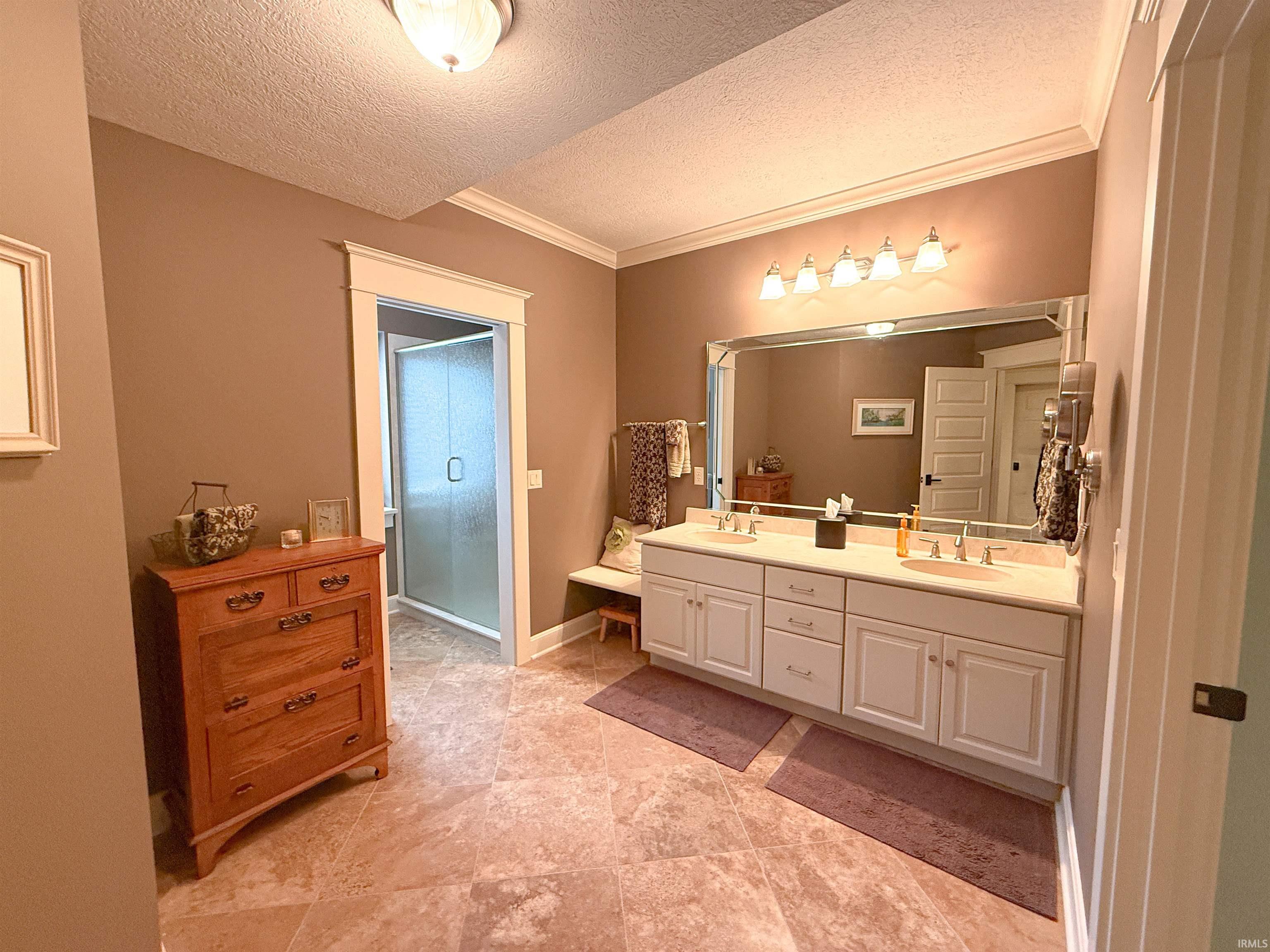 Lafayette, Indiana, 47909, United States, 3 Bedrooms Bedrooms, ,3 BathroomsBathrooms,Residential,Active,1902933