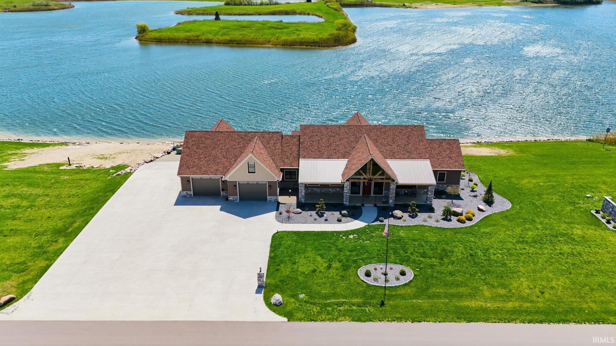 Etna Green, Indiana, 46524, United States, 4 Bedrooms Bedrooms, ,5 BathroomsBathrooms,Residential,Active,2041513