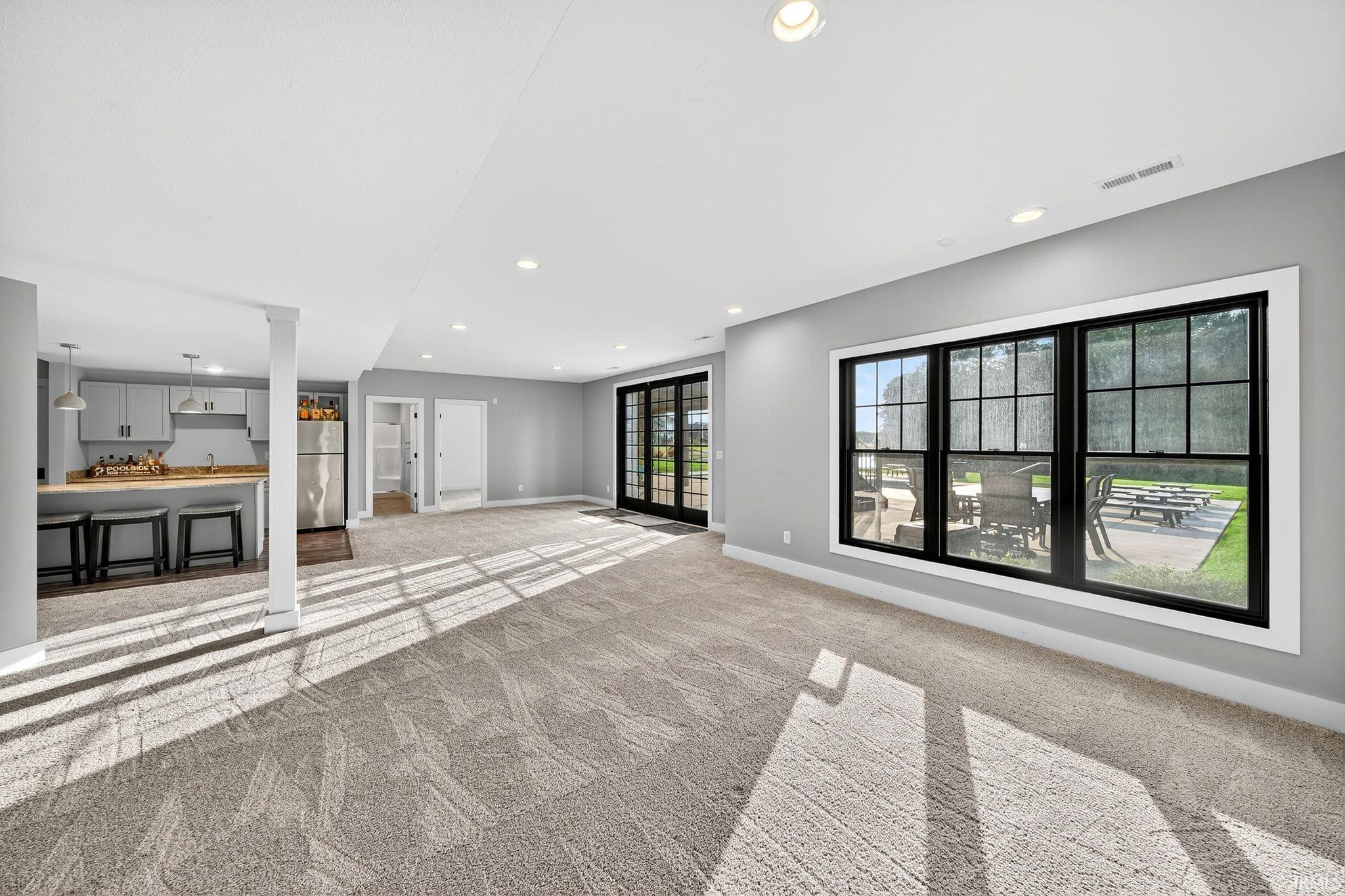 South Bend, Indiana, 46637, United States, 5 Bedrooms Bedrooms, ,5 BathroomsBathrooms,Residential,Active,1914762