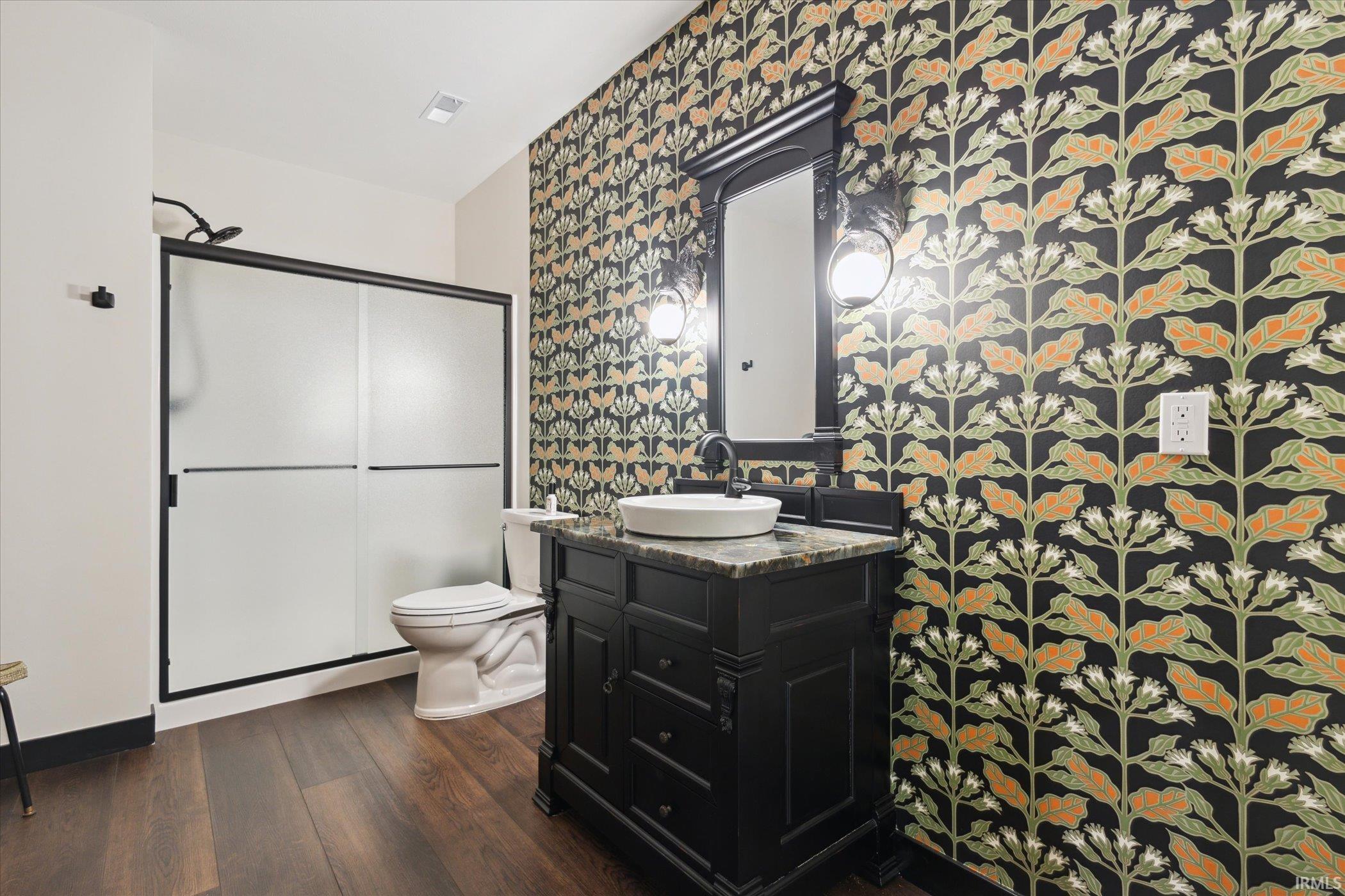 Granger, Indiana, 46530, United States, 4 Bedrooms Bedrooms, ,4 BathroomsBathrooms,Residential,Active,1919391