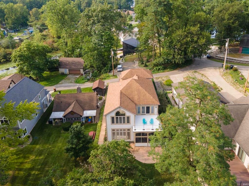 Angola, Indiana, 46703, United States, 5 Bedrooms Bedrooms, ,5 BathroomsBathrooms,Residential,Active,2018463