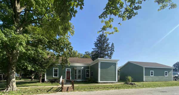 300 E PIKE ST, ATTICA, IN 47918 - Image 1