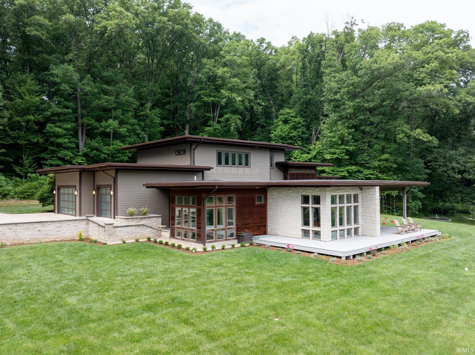 Bloomington, Indiana, 47408, United States, 6 Bedrooms Bedrooms, ,6 BathroomsBathrooms,Residential,Active,1884900