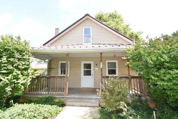 211 S MAIN ST, OTTERBEIN, IN 47970 - Image 1