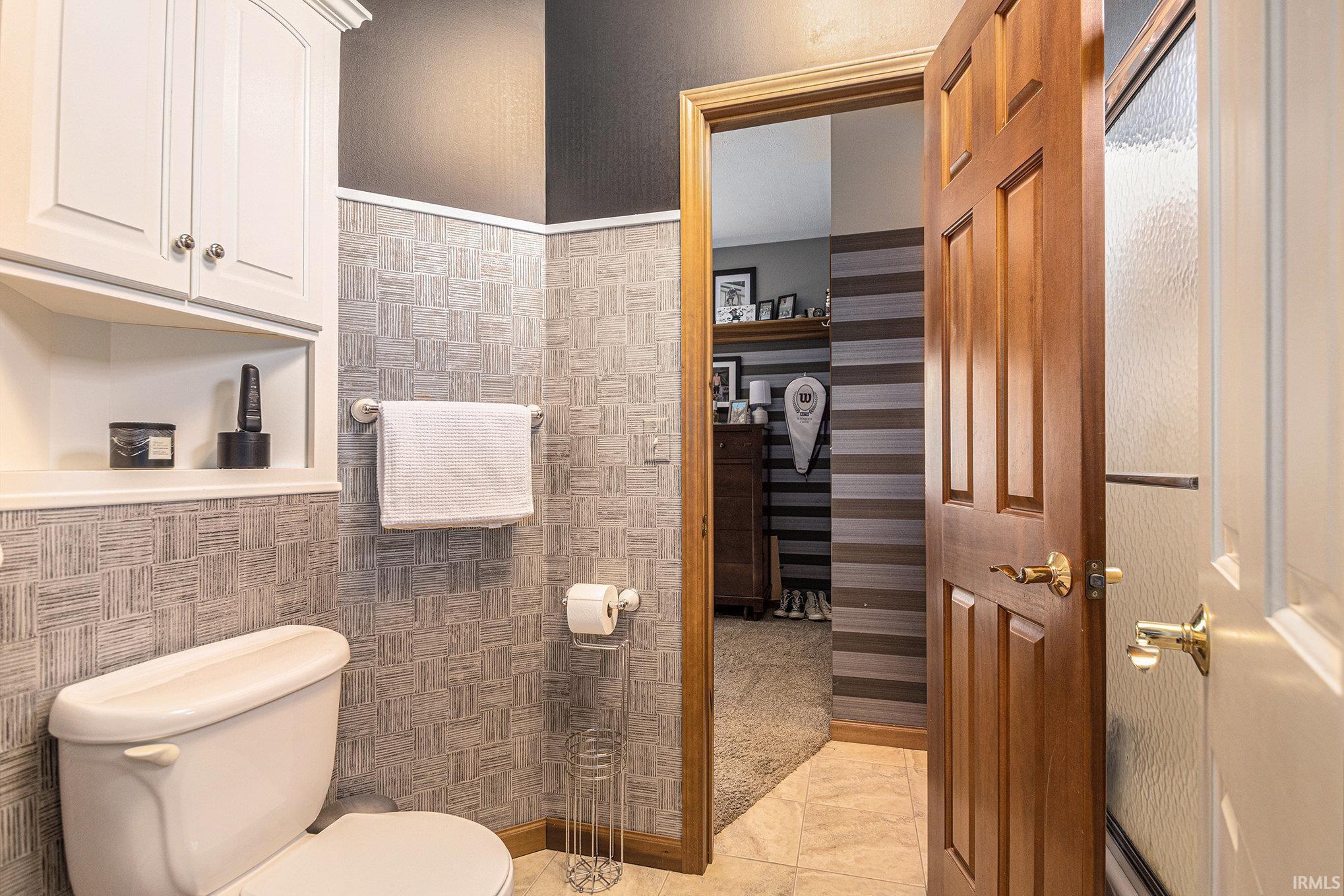 Bremen, Indiana, 46506, United States, ,5 BathroomsBathrooms,Residential,Active,1829904