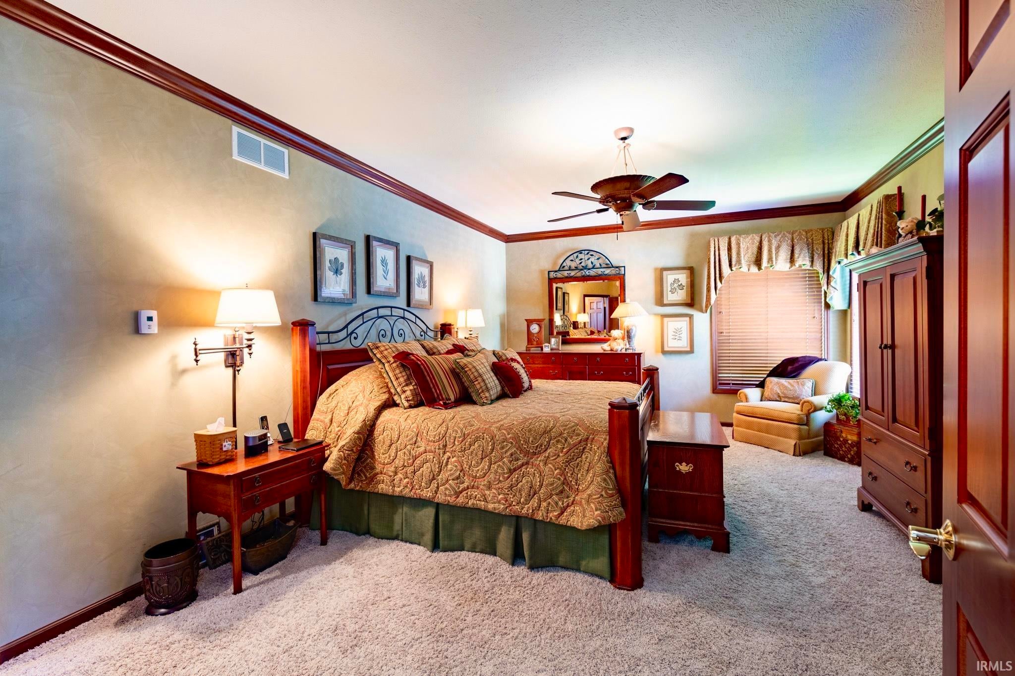 Bremen, Indiana, 46506, United States, ,5 BathroomsBathrooms,Residential,Active,1829904