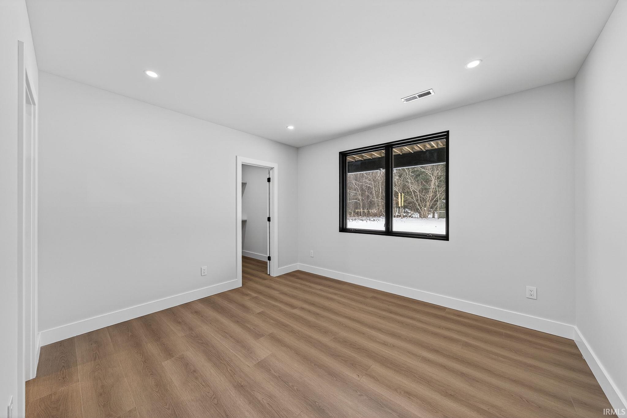 Granger, Indiana, 46530, United States, 5 Bedrooms Bedrooms, ,7 BathroomsBathrooms,Residential,Active,1997893