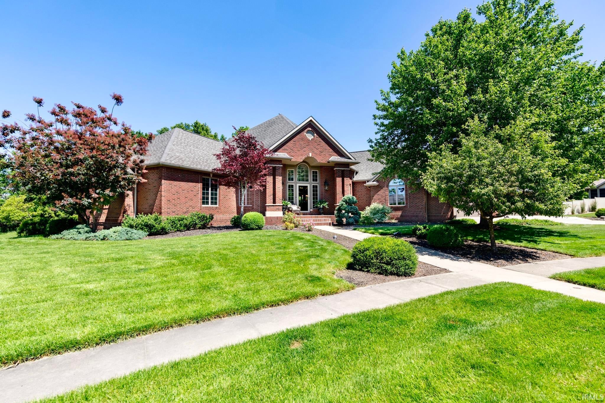 Bremen, Indiana, 46506, United States, ,5 BathroomsBathrooms,Residential,Active,1829904