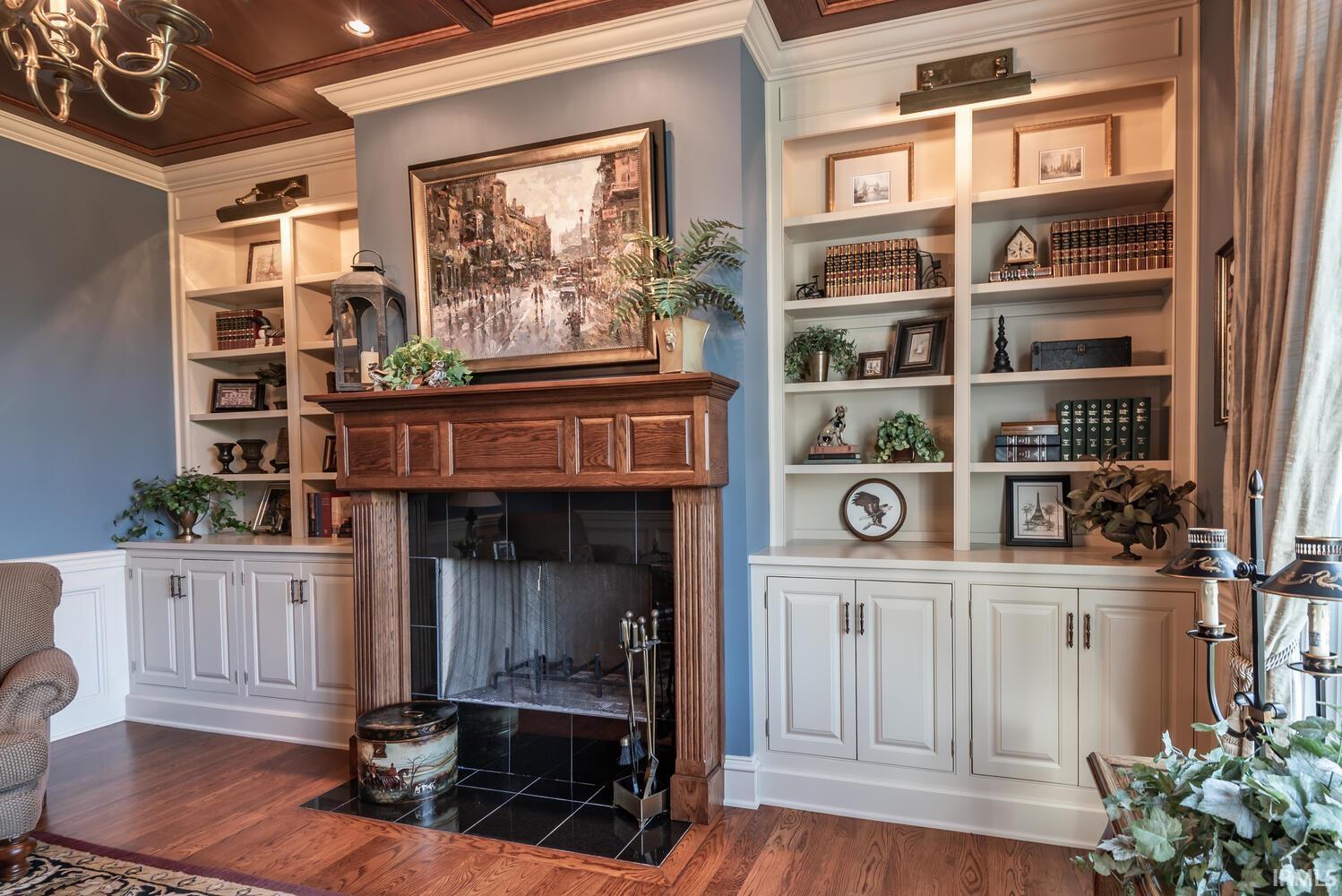 Bloomington, Indiana, 47401, United States, 5 Bedrooms Bedrooms, ,6 BathroomsBathrooms,Residential,Active,1787146