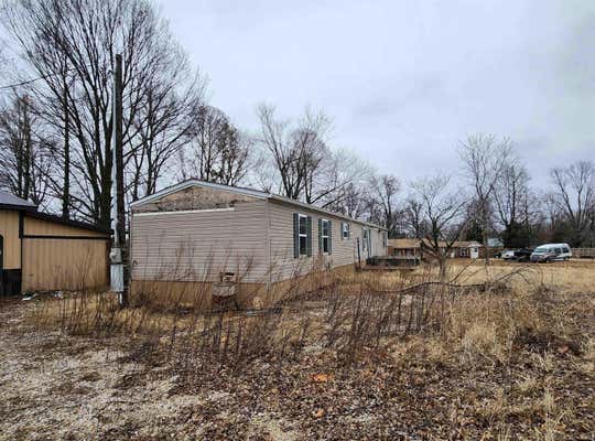 671 S STATE ROAD 57, OAKLAND CITY, IN 47660, photo 2 of 31