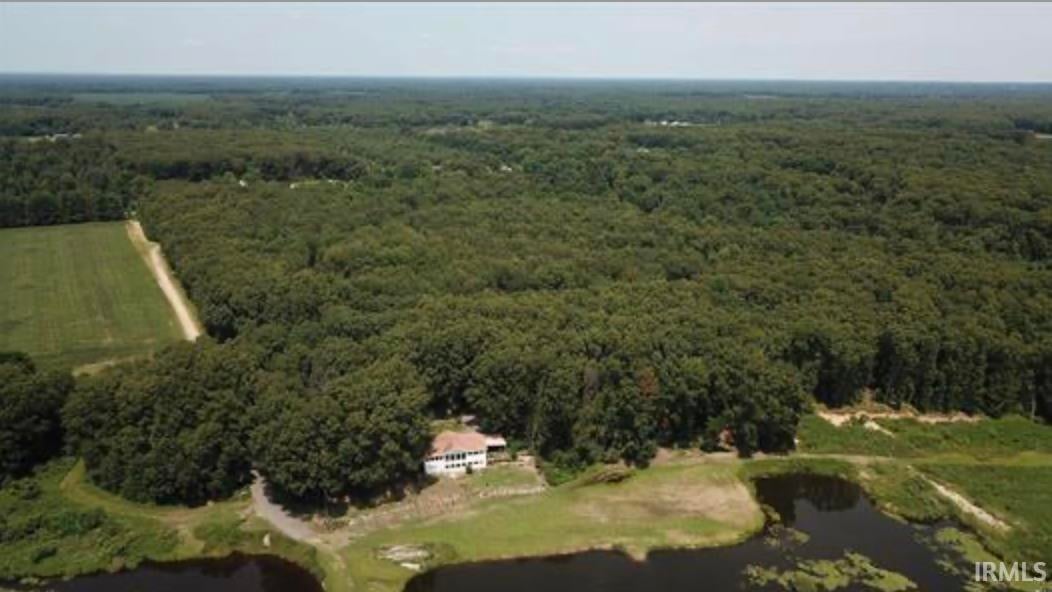 Knox, Indiana, 46534, United States, 2 Bedrooms Bedrooms, ,3 BathroomsBathrooms,Residential,Active,1992230