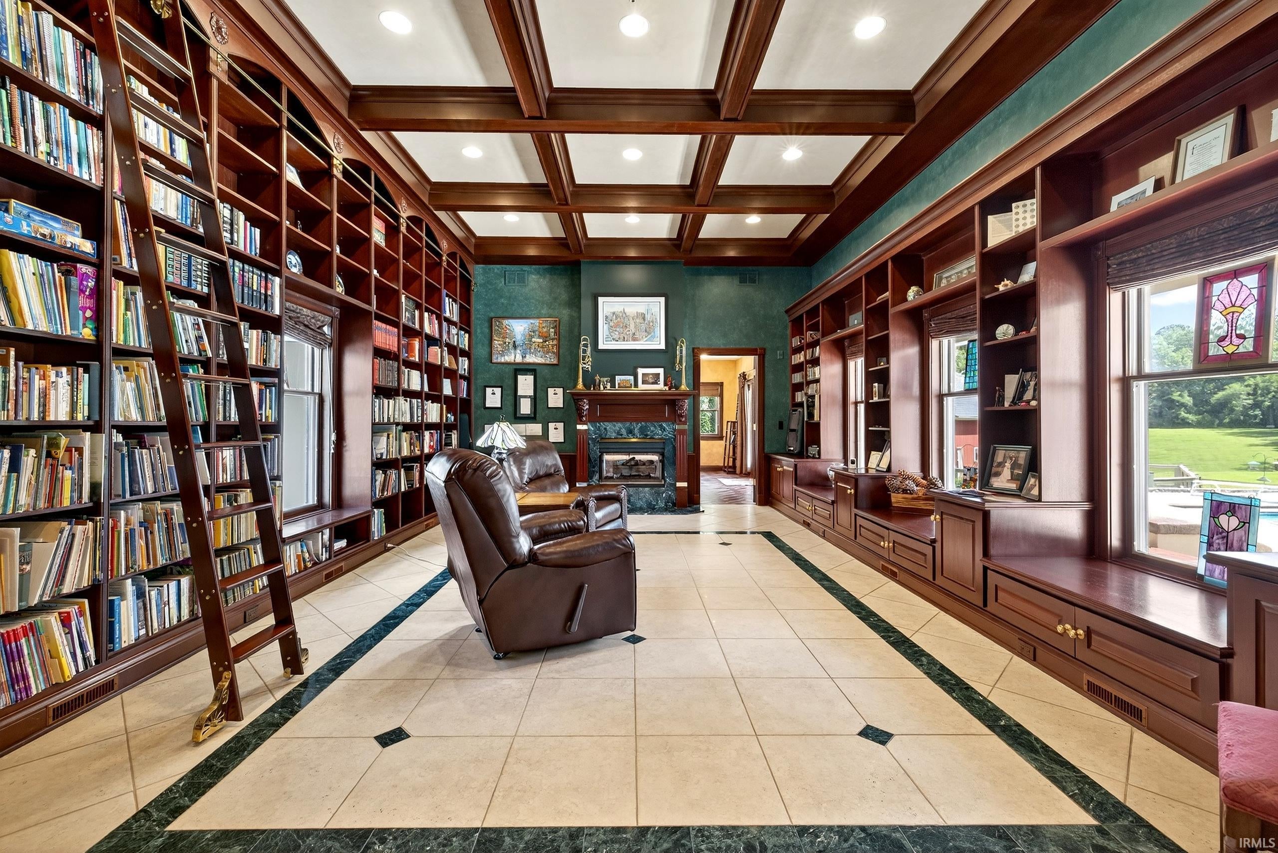 Bloomington, Indiana, 47408, United States, 4 Bedrooms Bedrooms, ,5 BathroomsBathrooms,Residential,Active,1943779