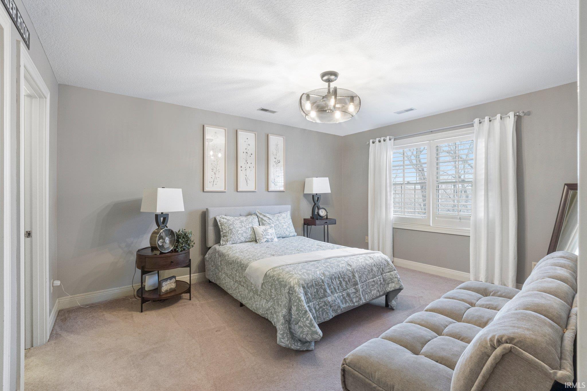 Fort Wayne, Indiana, 46748, United States, 5 Bedrooms Bedrooms, ,6 BathroomsBathrooms,Residential,Active,1762820