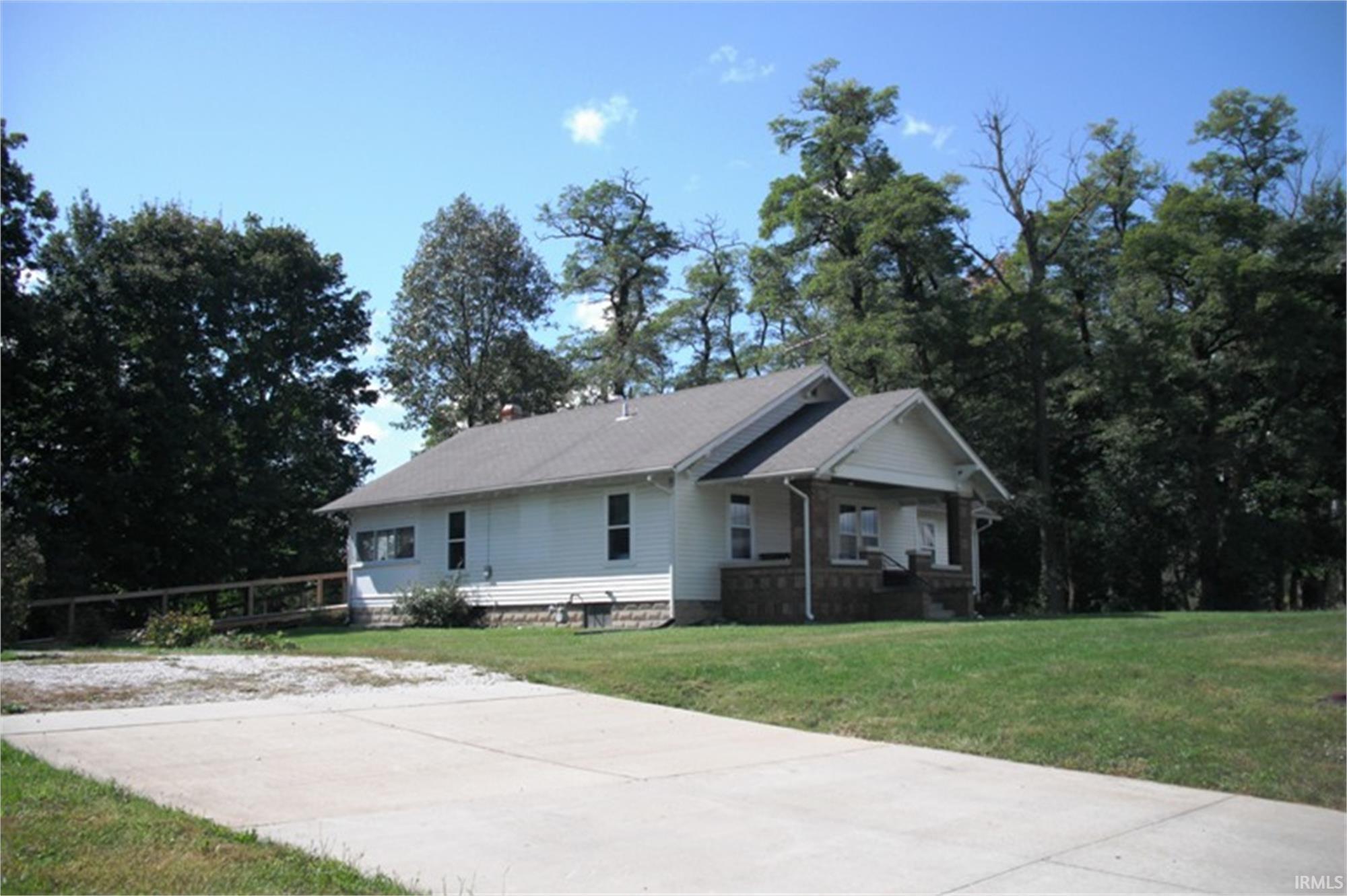 Bloomington, Indiana, 47404, United States, 2 Bedrooms Bedrooms, ,1 BathroomBathrooms,Residential,Active,2014921