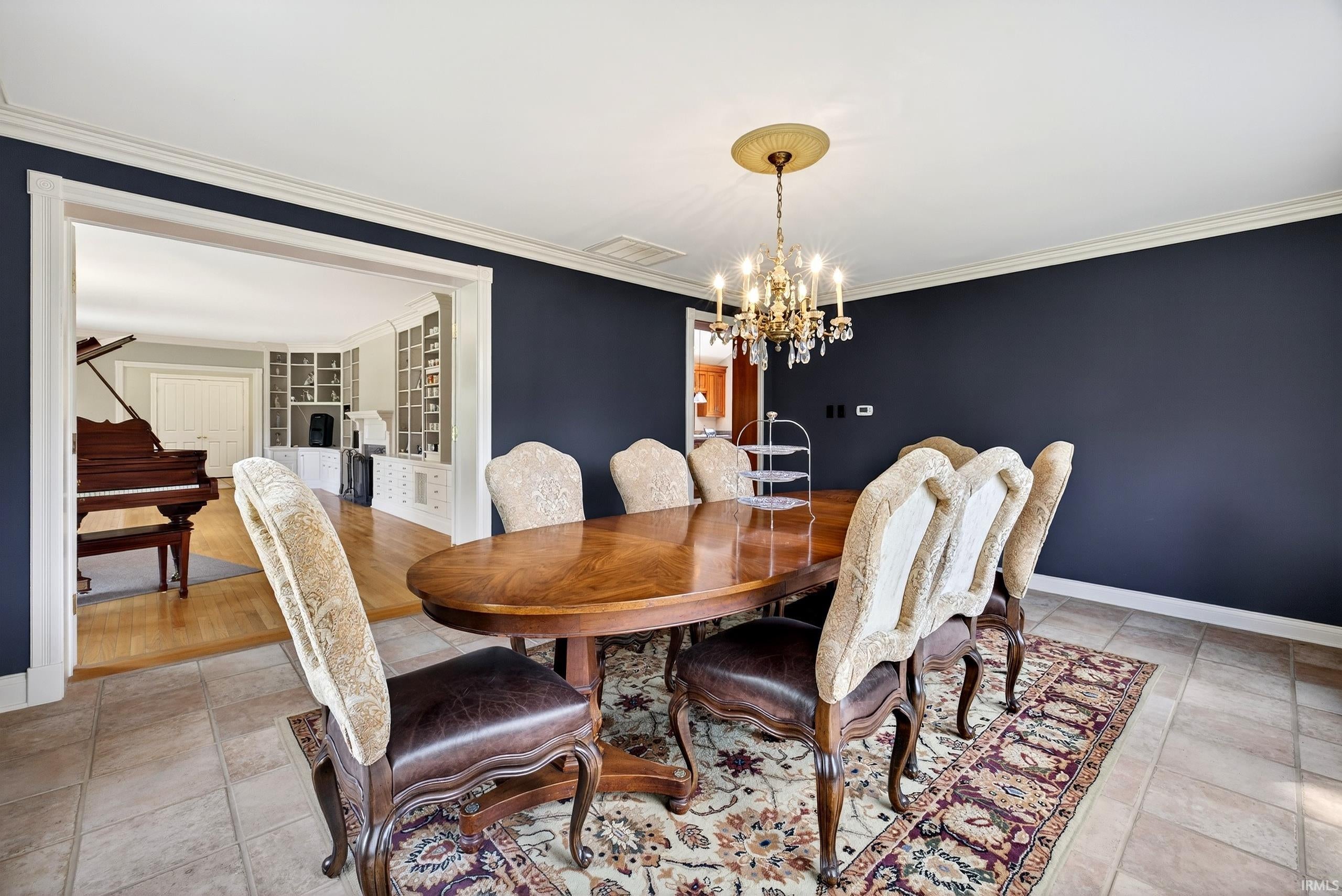 Bloomington, Indiana, 47408, United States, 4 Bedrooms Bedrooms, ,5 BathroomsBathrooms,Residential,Active,1943779