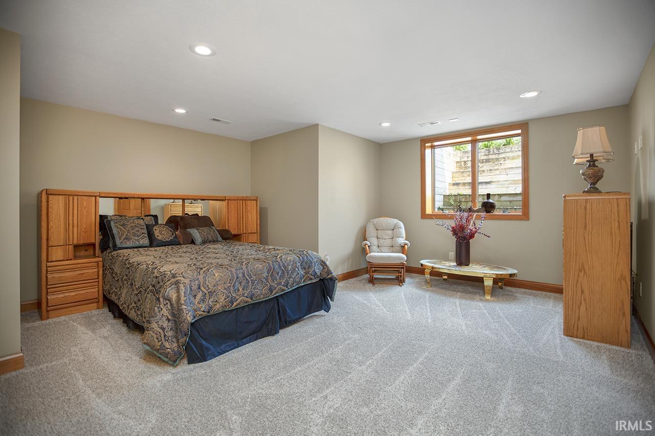 Bristol, Indiana, 46507, United States, 3 Bedrooms Bedrooms, ,3 BathroomsBathrooms,Residential,Active,1839741