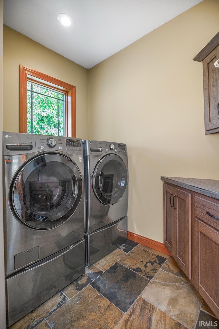 Bristol, Indiana, 46507, United States, 3 Bedrooms Bedrooms, ,3 BathroomsBathrooms,Residential,Active,1839741