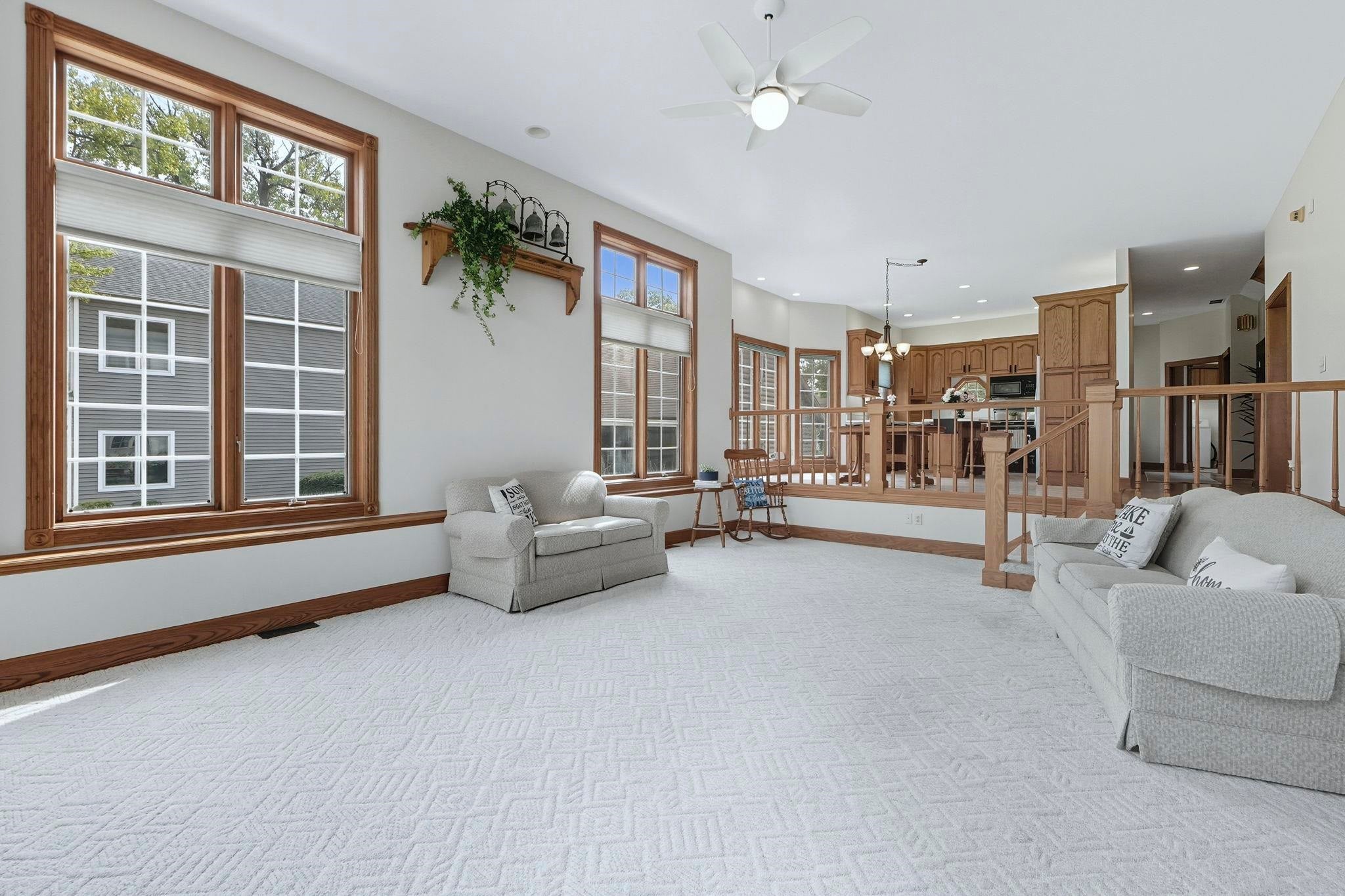 Angola, Indiana, 46703, United States, 5 Bedrooms Bedrooms, ,5 BathroomsBathrooms,Residential,Active,1907971