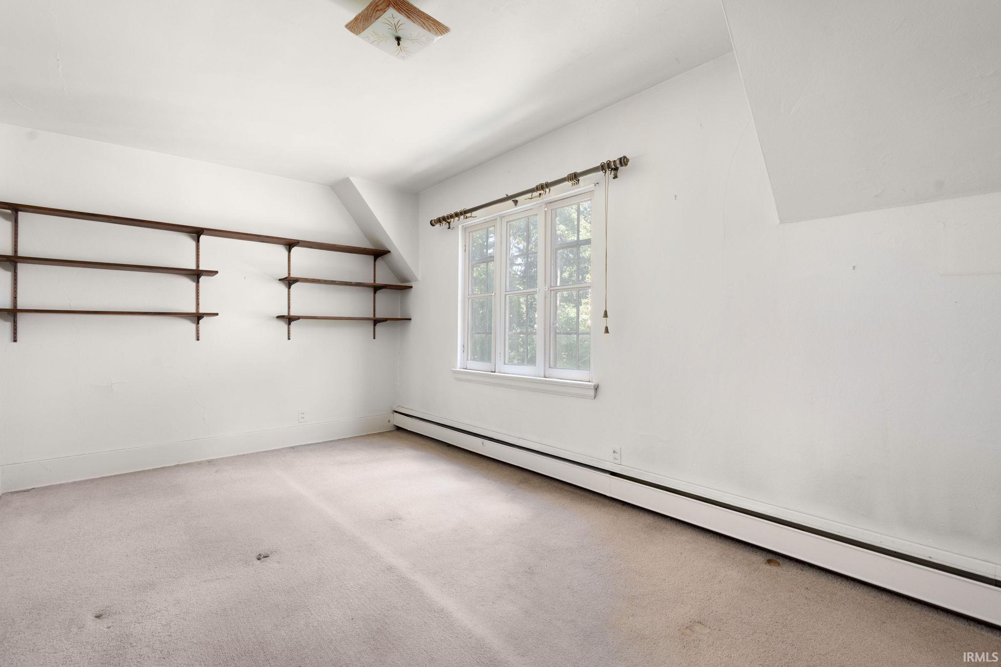 South Bend, Indiana, 46615, United States, 3 Bedrooms Bedrooms, ,2 BathroomsBathrooms,Residential,Active,1936143