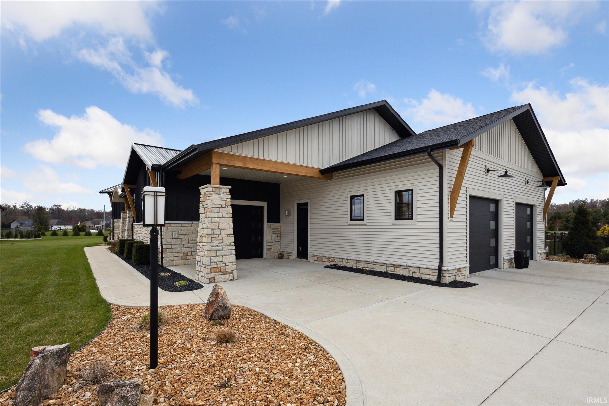 Granger, Indiana, 46530, United States, 4 Bedrooms Bedrooms, ,4 BathroomsBathrooms,Residential,Active,1919391