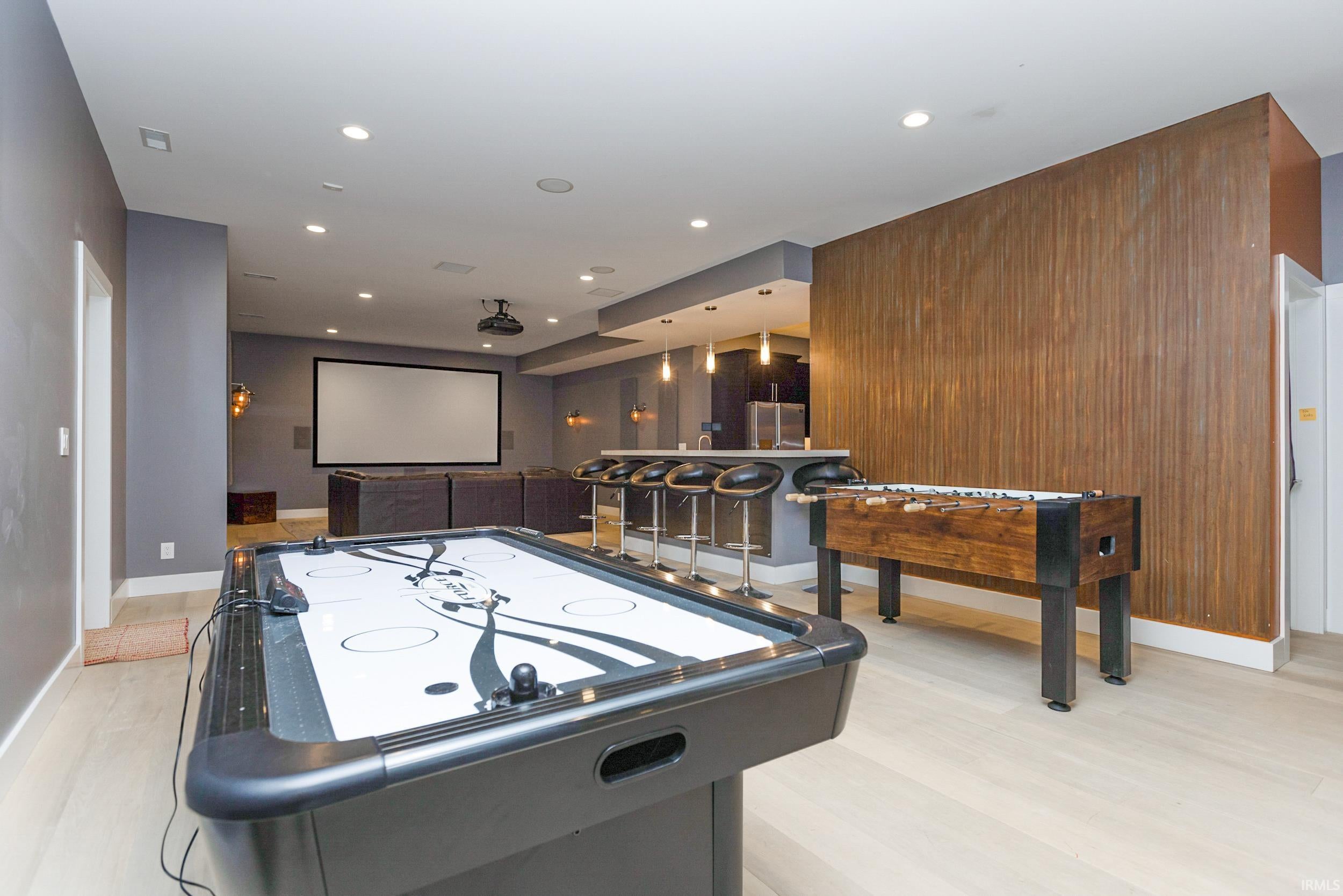 Bloomington, Indiana, 47408, United States, 6 Bedrooms Bedrooms, ,6 BathroomsBathrooms,Residential,Active,1884900