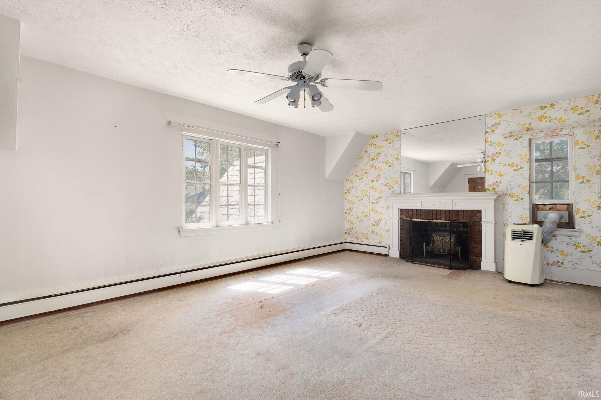 South Bend, Indiana, 46615, United States, 3 Bedrooms Bedrooms, ,2 BathroomsBathrooms,Residential,Active,1936143