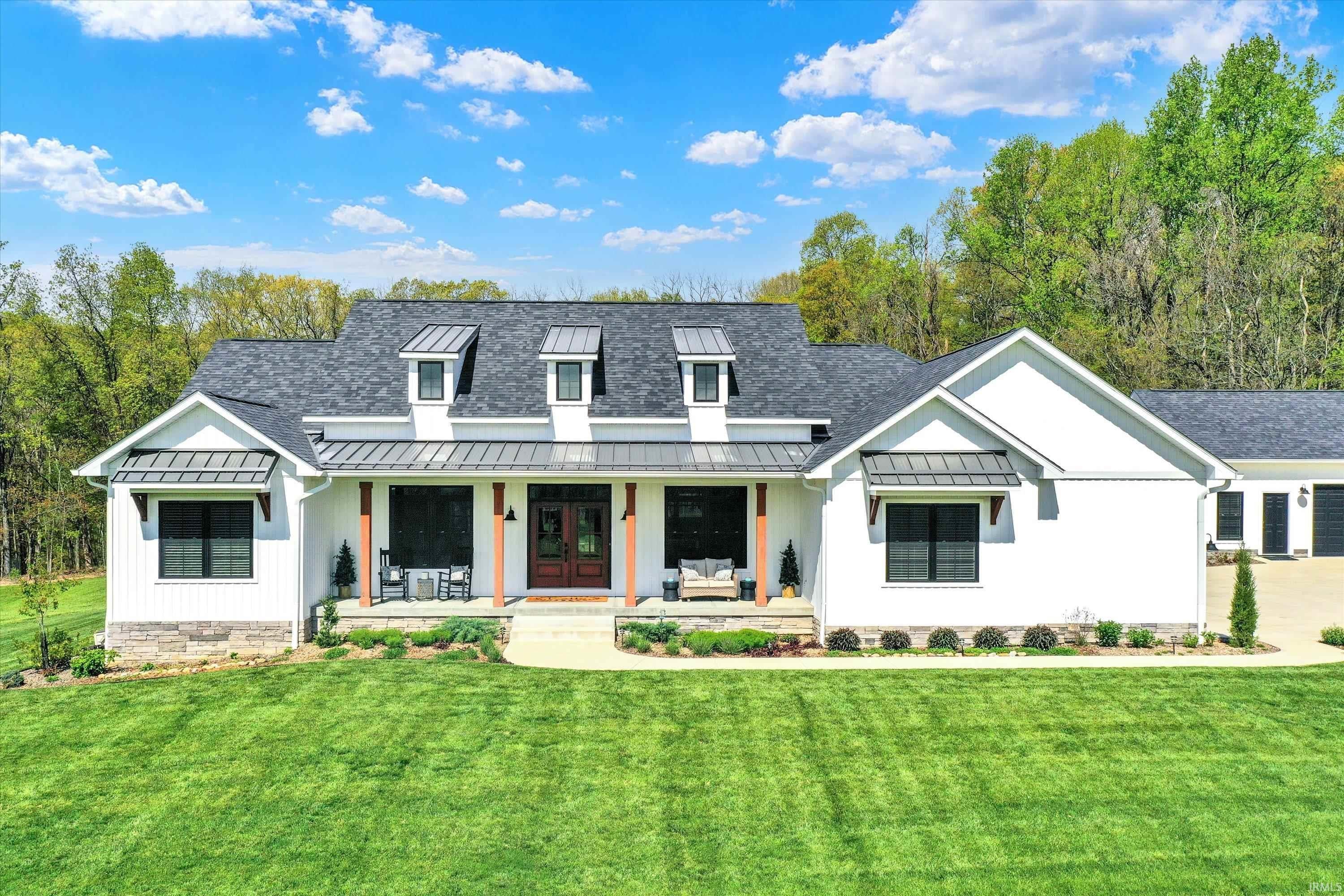 Bloomington, Indiana, 47404, United States, 3 Bedrooms Bedrooms, ,3 BathroomsBathrooms,Residential,Active,2010182