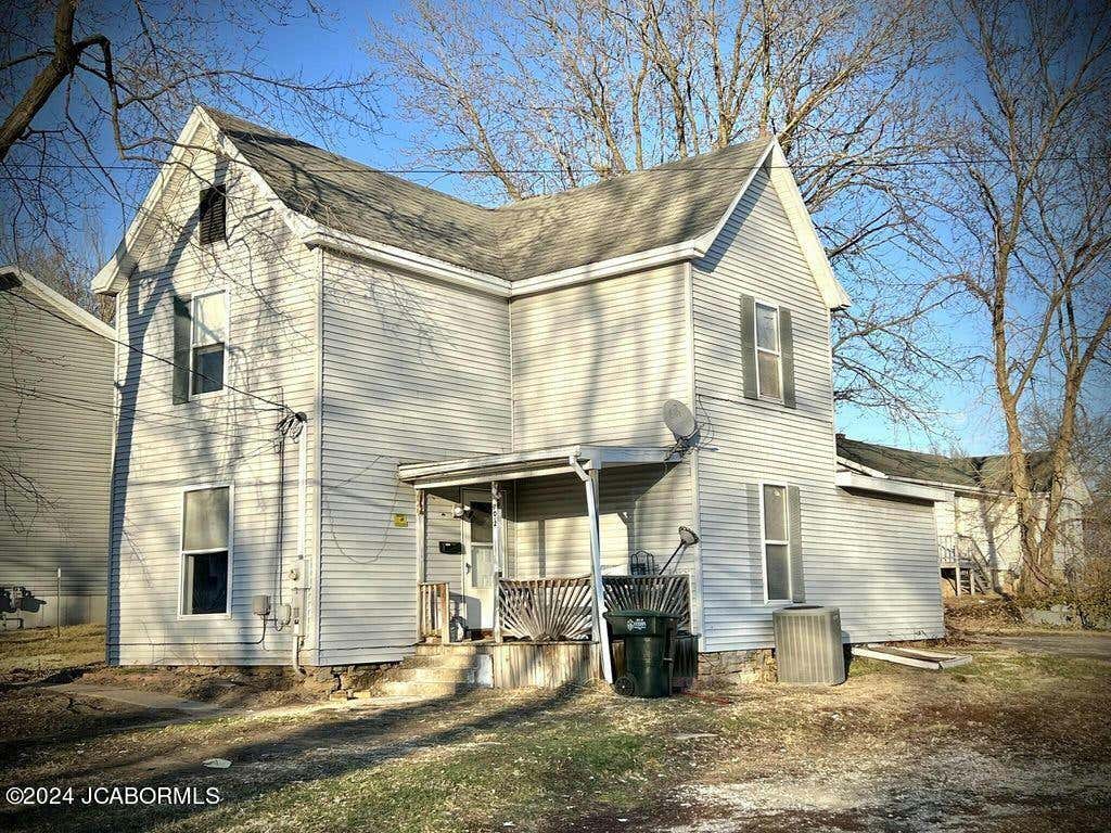 702 GRAND AVE, FULTON, MO 65251, photo 1 of 37