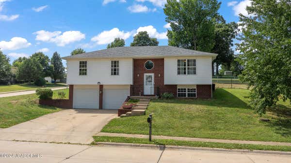 1804 LONDON WAY, JEFFERSON CITY, MO 65109, photo 2 of 26