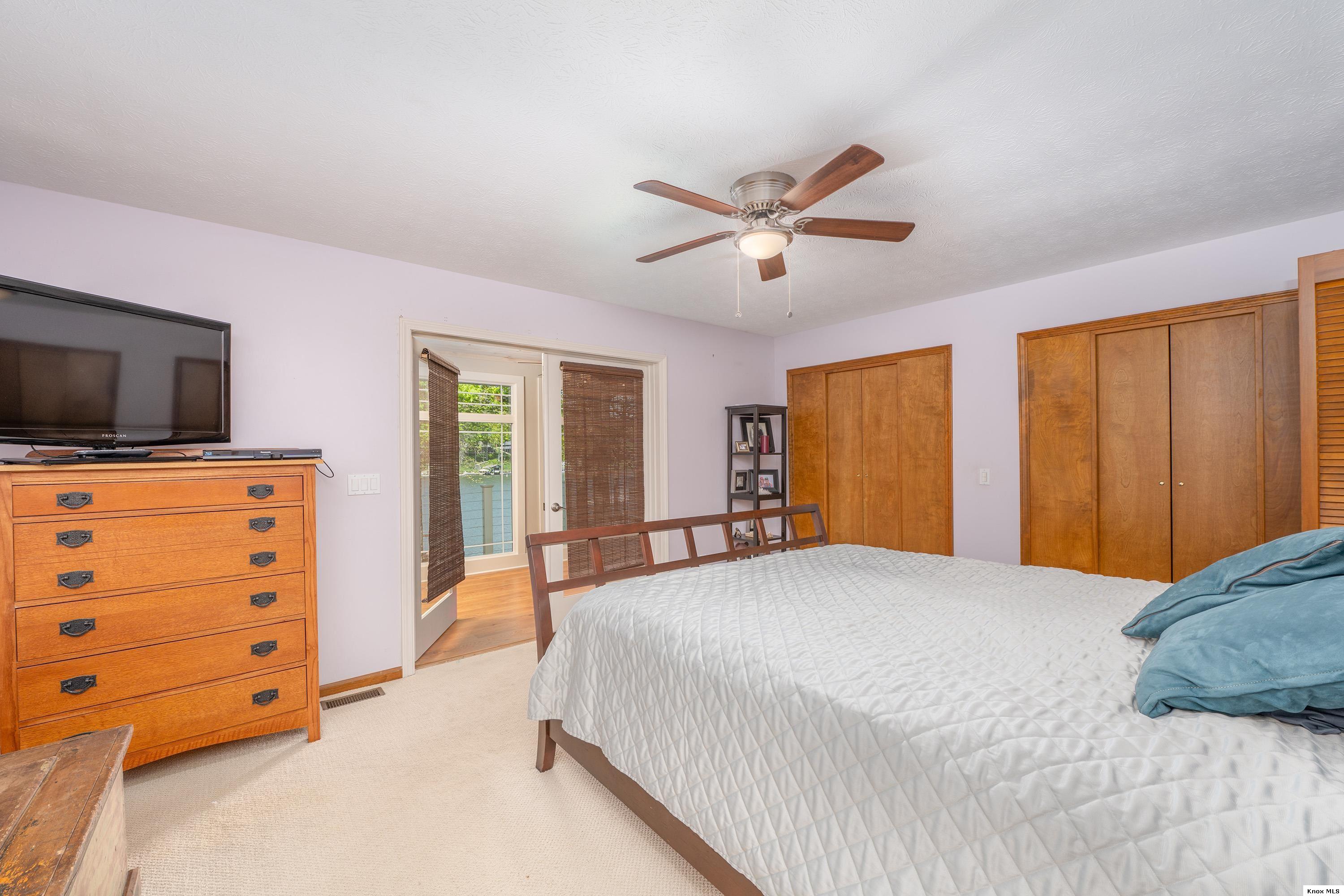 Howard, Ohio, 43028, United States, 5 Bedrooms Bedrooms, ,3 BathroomsBathrooms,Residential,Active,2044148